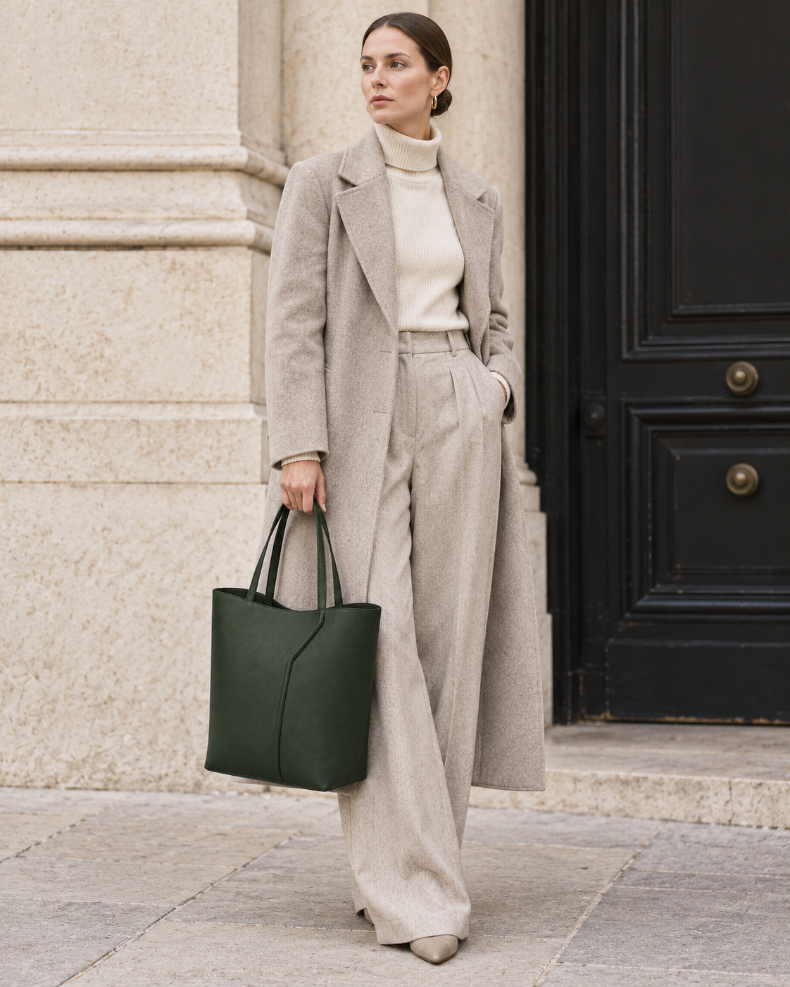 Woman carries the deep green MUYLOTTA ML-TT05 upright tote in a second handle-carry styling view.