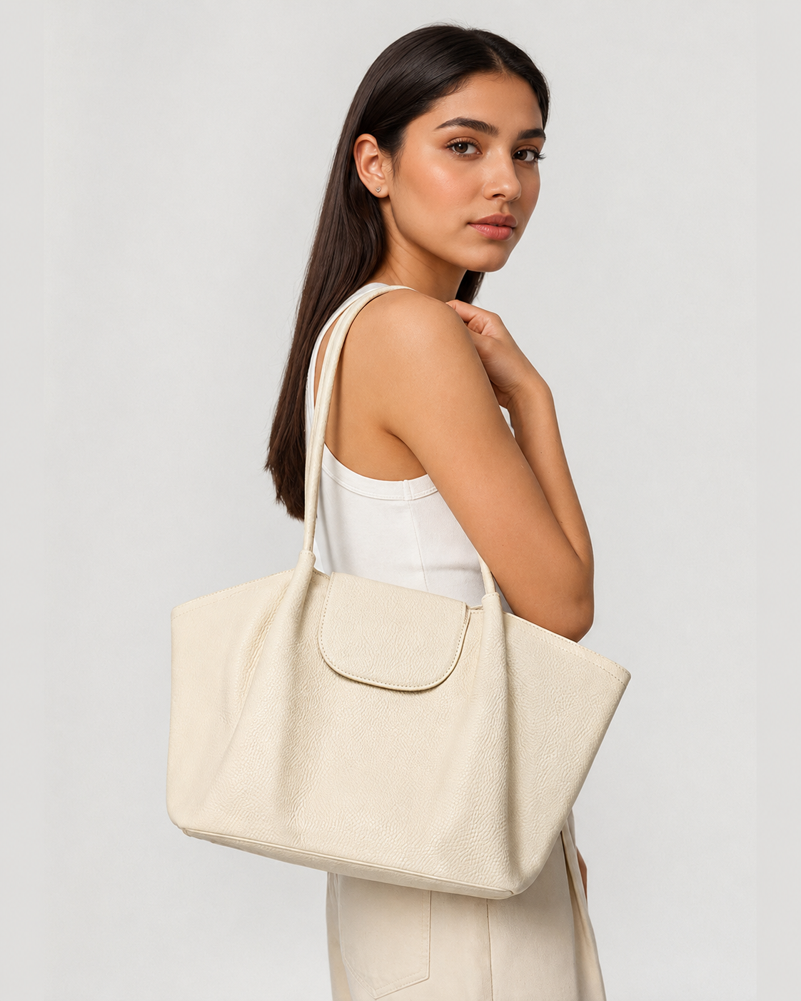 #Ivory top-grain leather shoulder tote bag